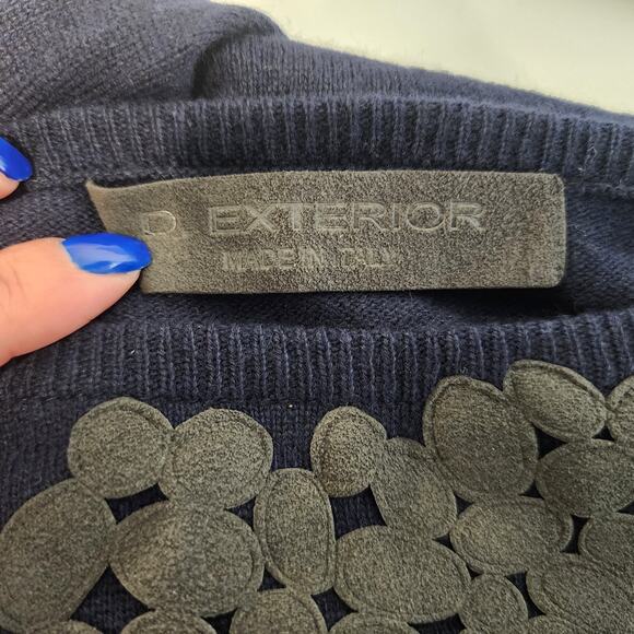 D. Exterior Boat Neck Sweater Women's MEDIUM Navy Blue Cashmere Blend - Picture 5 of 6